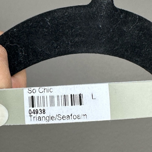 Gooseberry Seaside Triangle Bikini Top So Chic - Picture 6 of 6